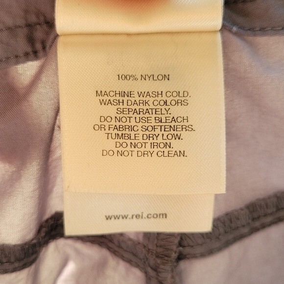 REI COOP Gray lightweight Fast Drying Adjustable Waist Hiking Shorts size Small - Picture 12 of 16